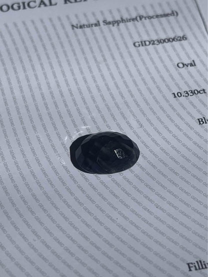 10.33ct natural blue sapphire with international certificate GEMID from Kashmir