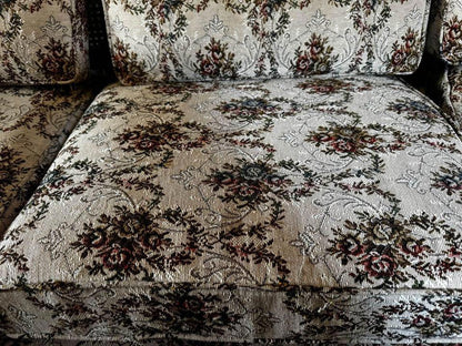 Perfect condition vintage 3 seats sofa strong and firm nice and clean no stains no damaged