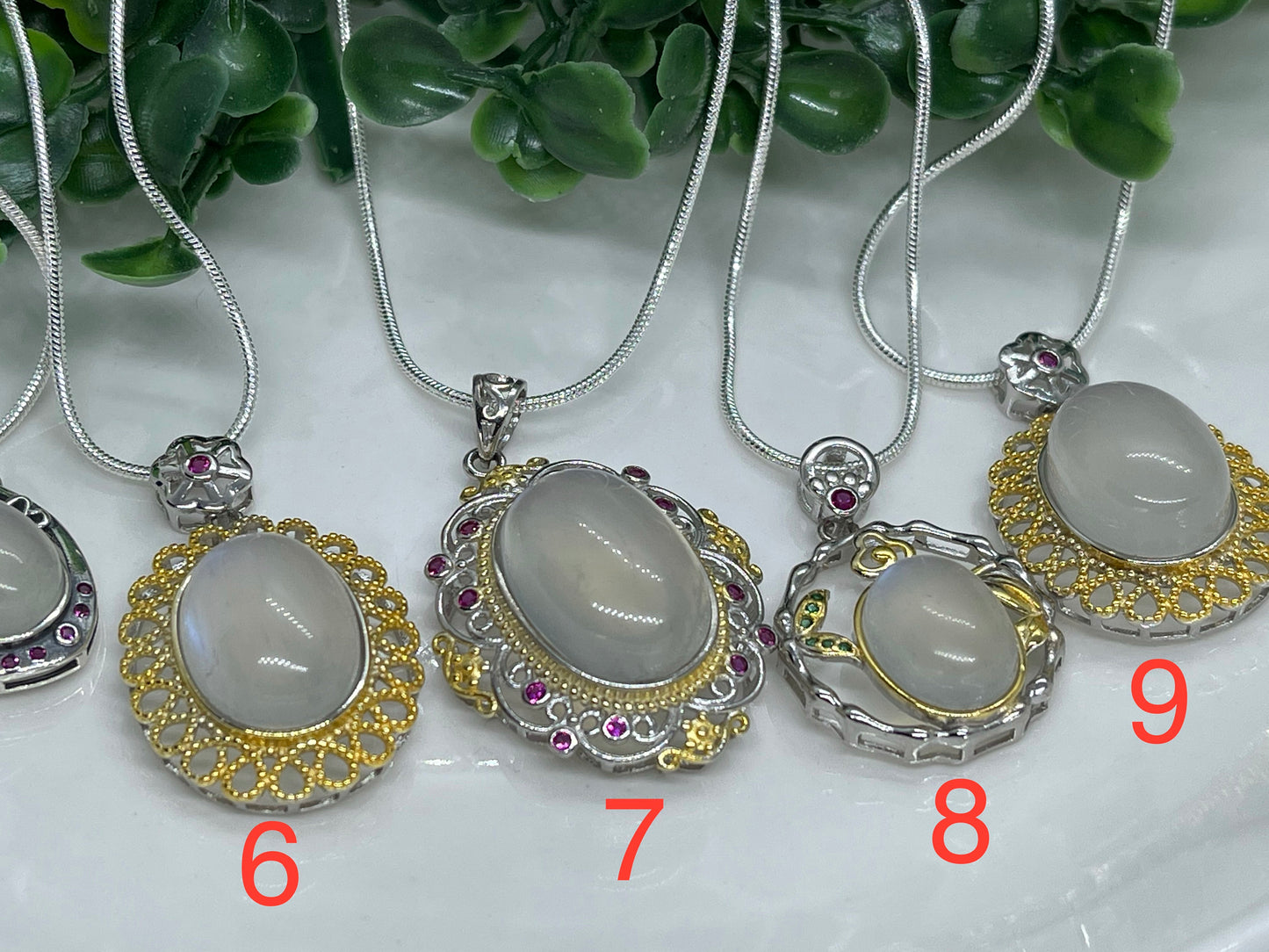 Superb 925 Sterling Silver Moonstone Gemstone Necklace Pendant Chain Gift Boxed- Clear Boho jewellery / Rainbow jewelry / Blue stone